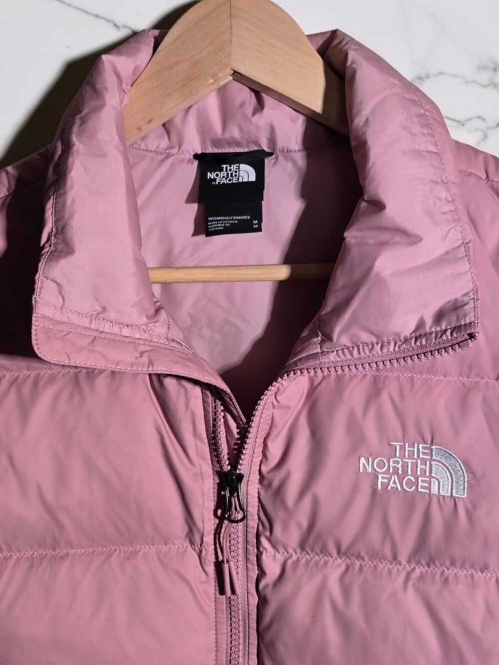 The North Face Pink Hydrenalite Down A-Line Vest Size Medium - Picture 3 of 5